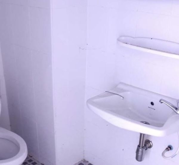 ขาย ตึกเเถว 2 ชั้นมีชั้นลอย 18 ตร.วา ห้องโล่ง อ.บางไทร จ.พระนครศรีอยุธยา